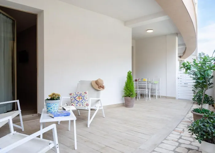 Mediterraneo Apartments Oro